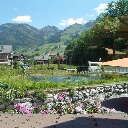 Vista Resort Hostel Zweisimmen Exterior foto